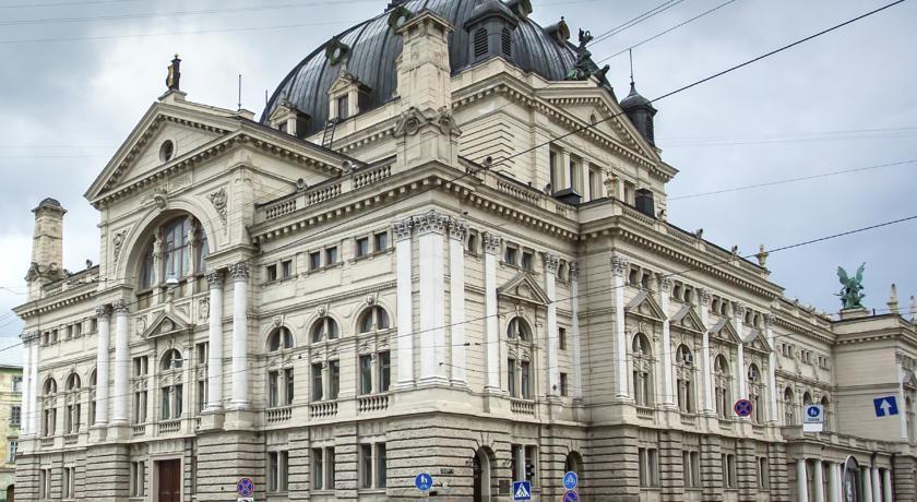 Стильні Апартаменти Львів Центр Lviv Exterior foto